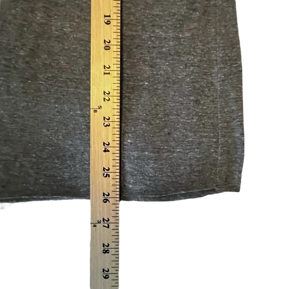 Chillionaire Women's Large Tailgating Tshirt Heather Gray NWT from Buckle - Picture 9 of 12